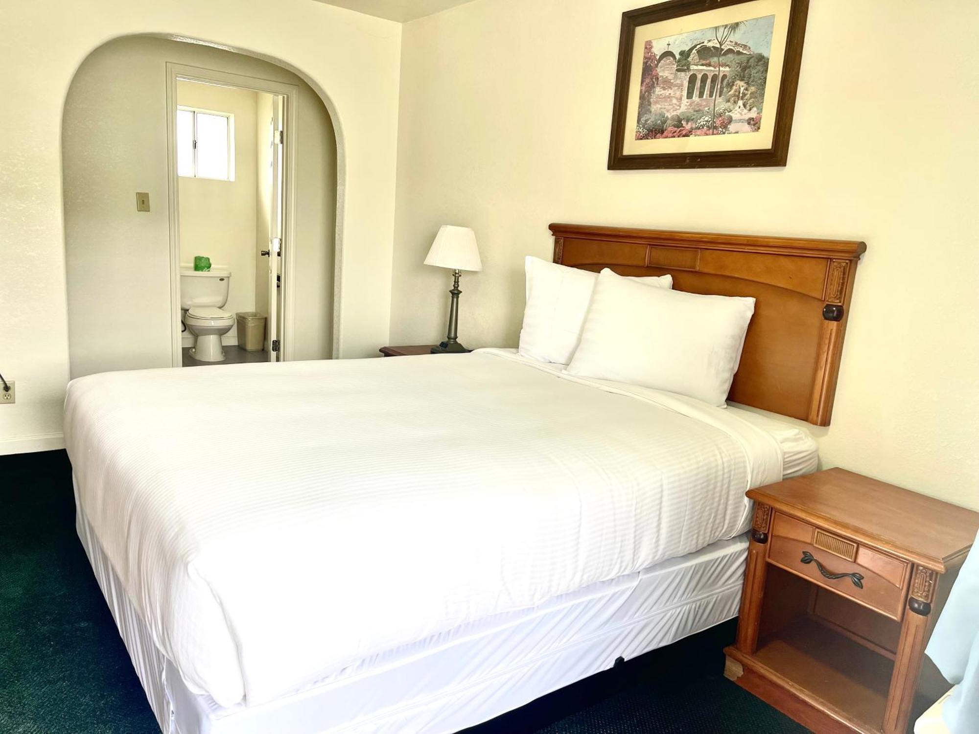 Deluxe Inn Hayward Extérieur photo